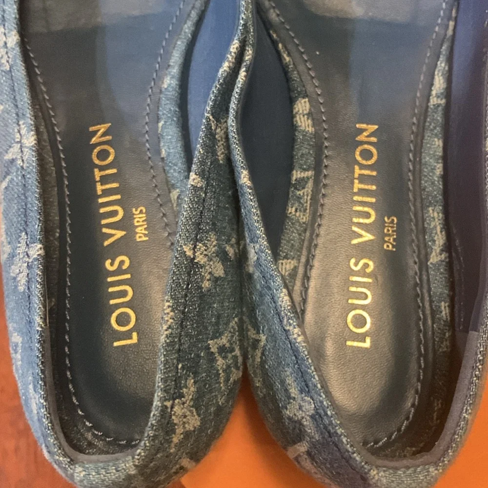 Absolutely stunning limited edition authentic Louis  Vuitton denim shoes 37.5 - Picture 12 of 17